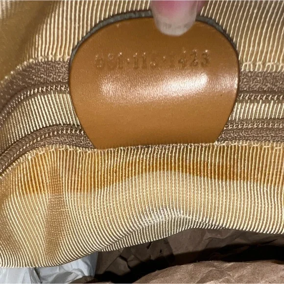 Vintage Gucci Tote - Picture 11 of 14